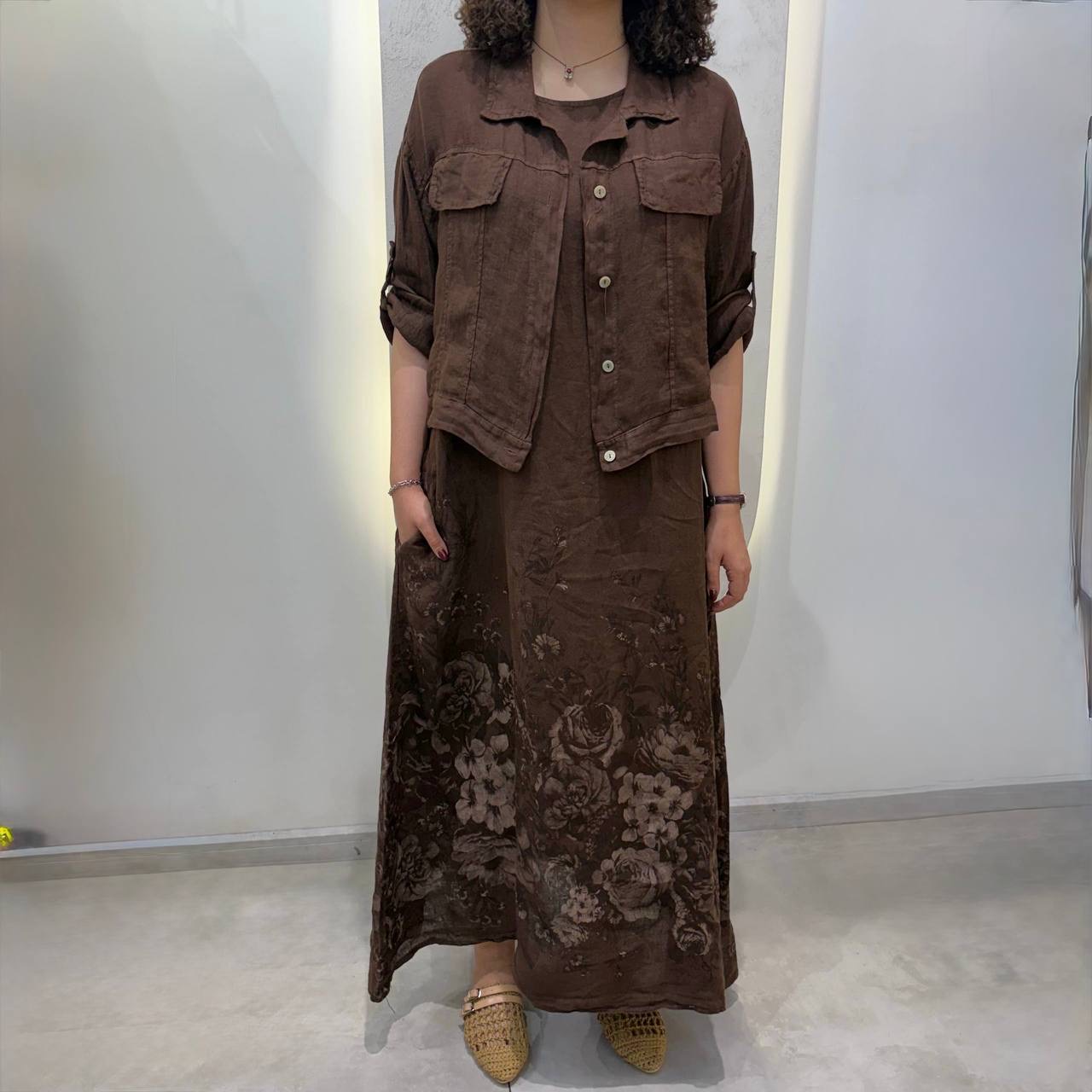 سارافون گلدار و کت لینن ایتالیایی